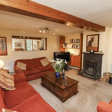 1 The Old Methodist Chapel