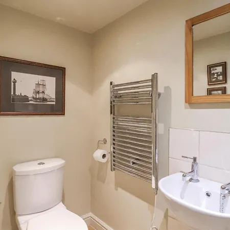 1 The Old Methodist Chapel